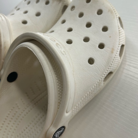 White crocs - Picture 4 of 4